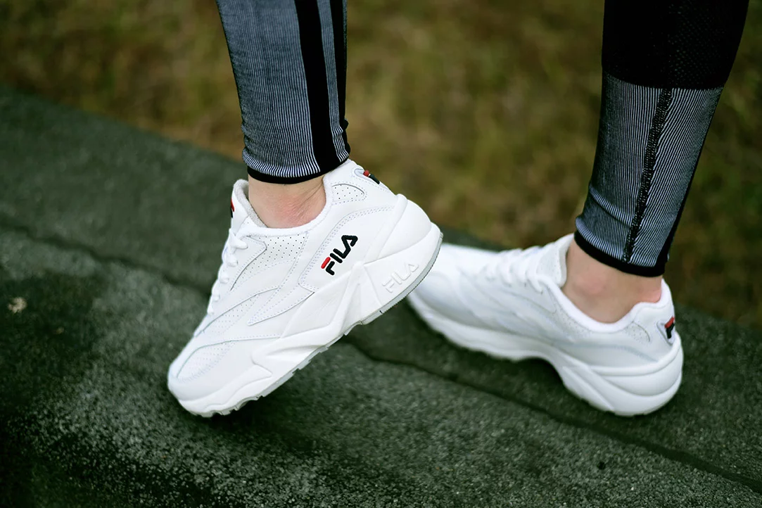 Fila v94m clearance low wmn white